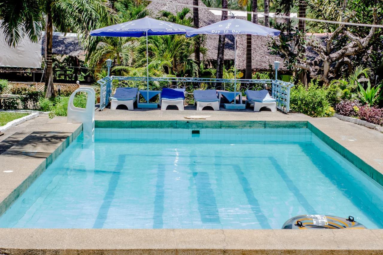 Papillon Garden Bar Villas Bamburi Exterior foto