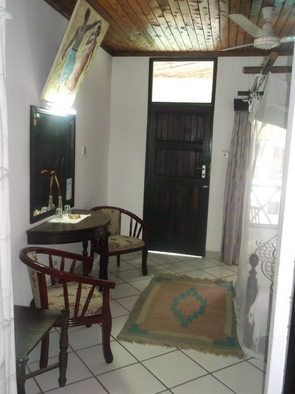 Papillon Garden Bar Villas Bamburi Exterior foto